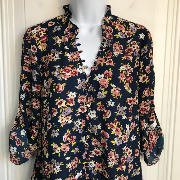 🔴 4/$15 EXPRESS Women’s S Portofino Slim Multi Floral Print Loop LS Blouse EUC - Picture 8 of 16